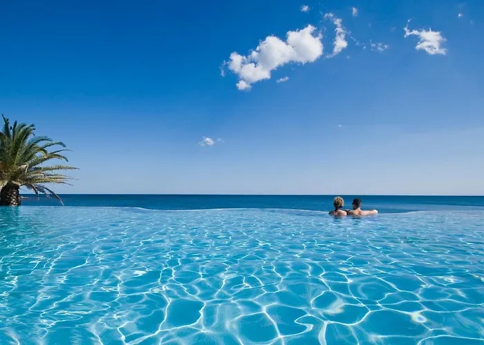 Costa Dei Fiori Hotel 4*
