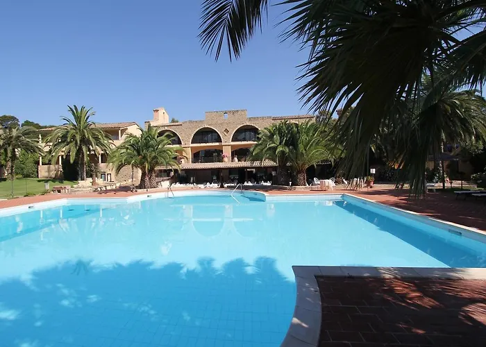 Hotell Costa Dei Fiori Santa Margherita di Pula
