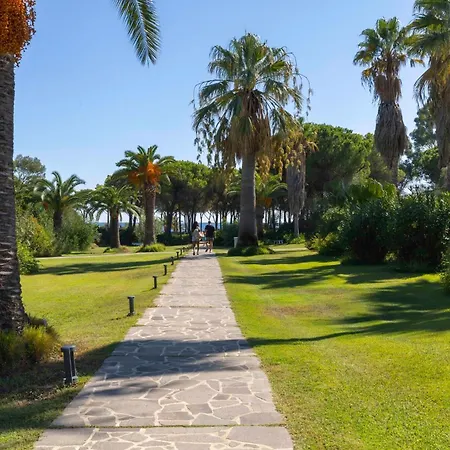 Costa Dei Fiori Hotel 4*