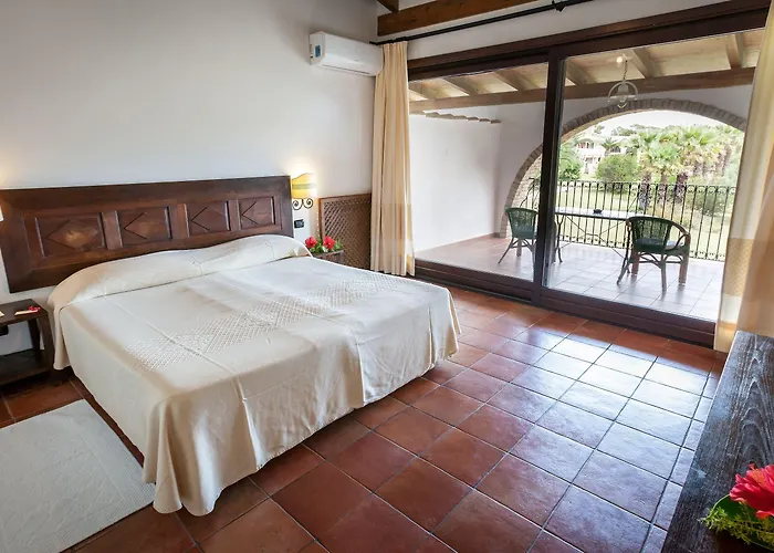 Costa Dei Fiori 4* Santa Margherita di Pula